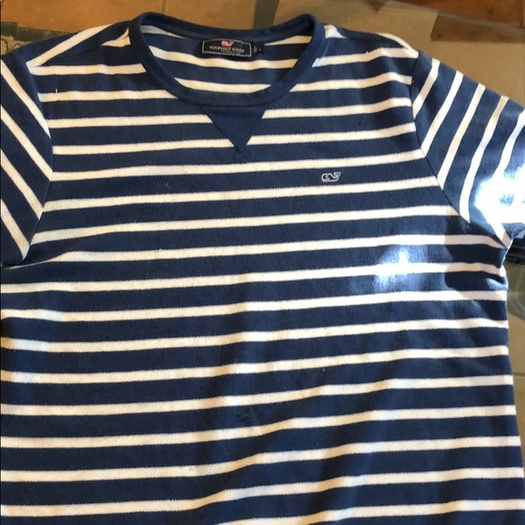 Vineyard Vines Sweater - Picture 3 of 5